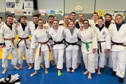Championnat LGEJ  équipes mixtes 1er division à Neufchateau.